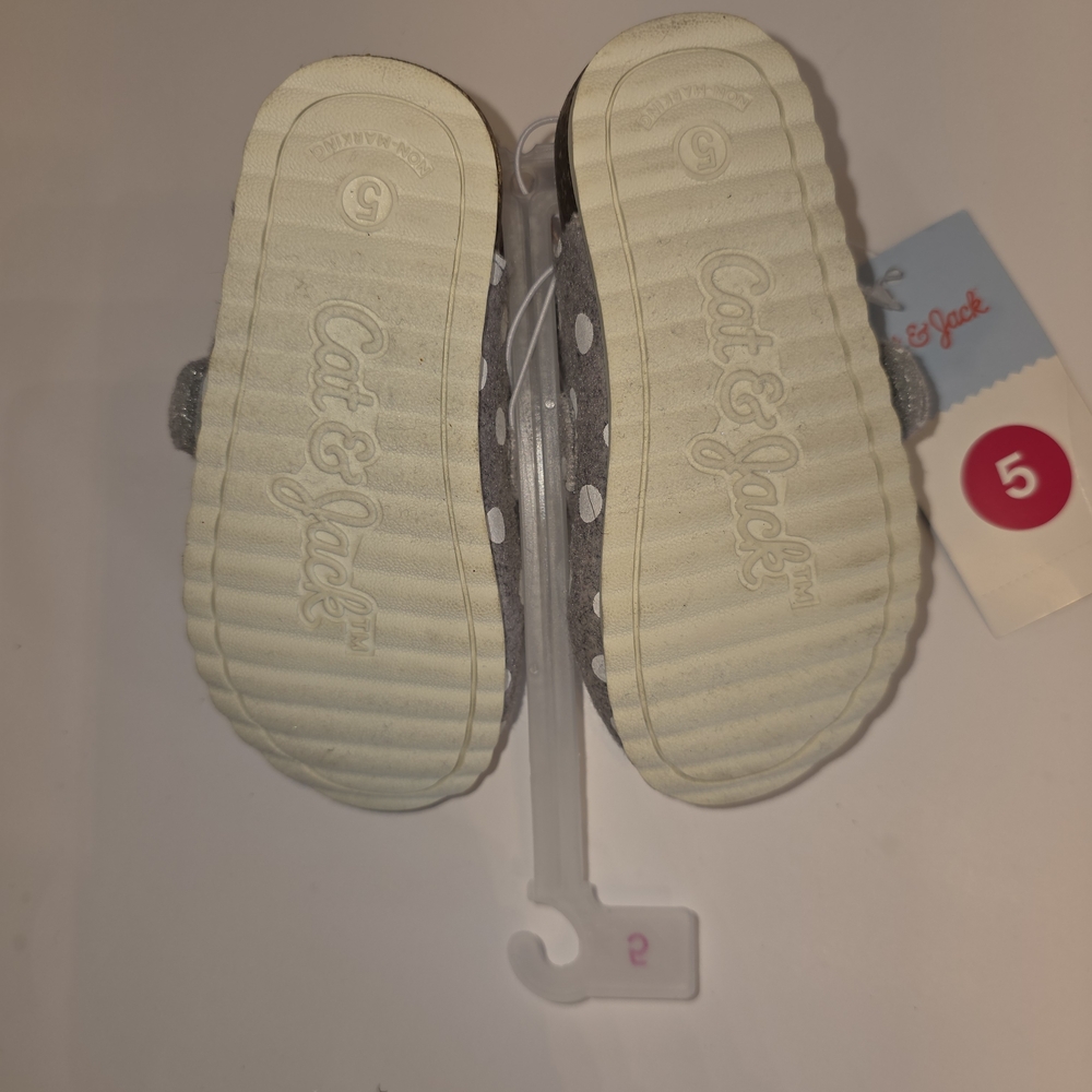 Cat & Jack Toddler Gray Polka Dot Slip-On Shoes - Size 5